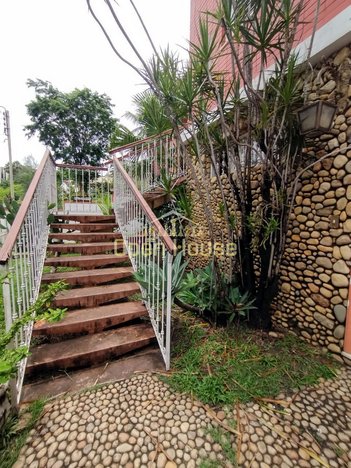 house em Rua Cento e Cinqüenta e Dois, Laranjal - Volta Redonda - RJ