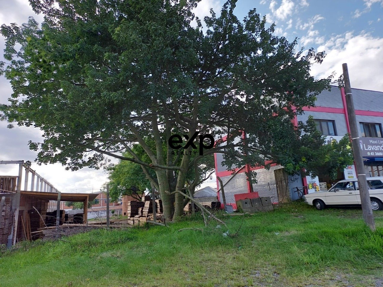 TERRENO AV MARINGA 811 - 01