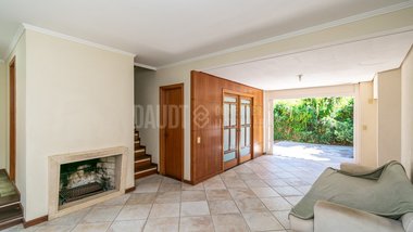 house em ENGENHEIRO ILDEFONSO SIMOES LOPES, Três Figueiras - Porto Alegre - RS