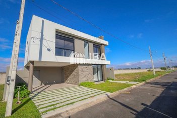 house em Rua Laerte Fenelon, Ipê - São José dos Pinhais - PR