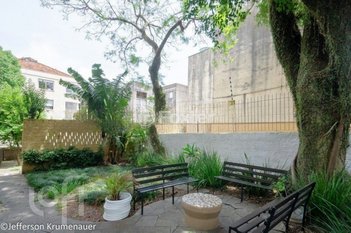 apartment em Avenida Nemoto, São Sebastião - Porto Alegre - RS