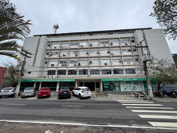 office em Avenida Júlia Kubitschek, Centro - Cabo Frio - RJ