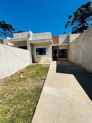 house em Rua Sião, Lamenha Grande - Almirante Tamandaré - PR