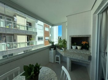 apartment em Rua Silvio Lopes Araújo, Rio Tavares - Florianópolis - SC