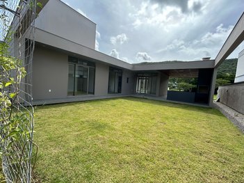 house em Rua Intendente Antônio Damasco, Ratones - Florianópolis - SC