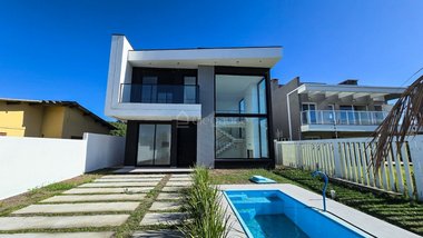 house em Rua Leonardo da Vinci, Rainha do Mar - Xangri-Lá - RS