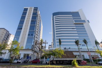 apartment em Avenida Doutor Nilo Peçanha, Três Figueiras - Porto Alegre - RS