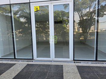 business em Rua Capitão Cassiano Ricardo de Toledo, Chácara Urbana - Jundiaí - SP