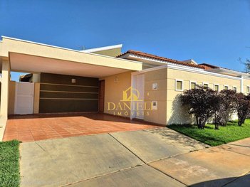 house em Avenida Dom Carlos Carmelo, Jardim Botânico - Araraquara - SP
