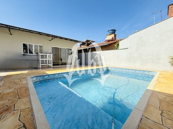 house em Rua Maria Quitéria, Brasília - Londrina - PR