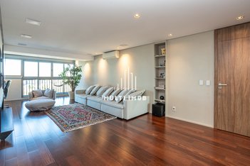 apartment em Avenida Luiz Manoel Gonzaga, Três Figueiras - Porto Alegre - RS