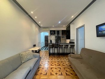 apartment em Avenida Nossa Senhora de Copacabana, Copacabana - Rio de Janeiro - RJ