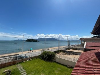 house em da Praia, Tapera da Base - Florianópolis - SC