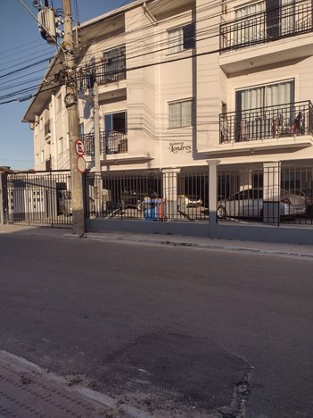 apartment em Rua Três Marias, Ingleses do Rio Vermelho - Florianópolis - SC