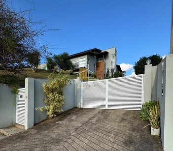 house em Rua Paraíba, Nogueira - Petrópolis - RJ