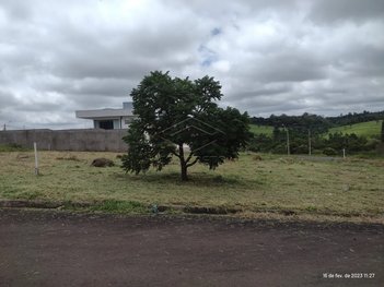 house em Rua Alzira Seranto Inocencio, Conjunto Habitacional Popular Altos - Botucatu - SP