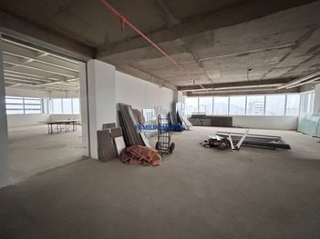 office em dos Expedicionários, Gonzaga - Santos - SP