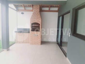 house em Rua Maria Madalena dos Santos Reis, Novo Mundo - Uberlândia - MG