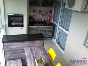 apartment em Rua Santa Cruz, Jardim Califórnia - Jacareí - SP