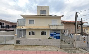 house em Rua Dona Lídia, Serraria - São José - SC