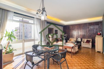 apartment em Rua Jardim Cristofel, Independência - Porto Alegre - RS