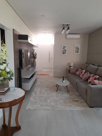 house em Abílio Costa, Córrego Grande - Florianópolis - SC