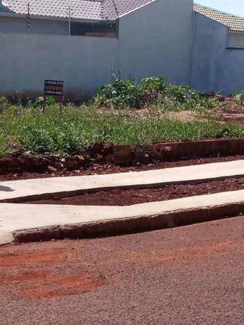 land_lot em Rua Rodolpho Maibon Moreira, Jardim Diamante - Maringá - PR