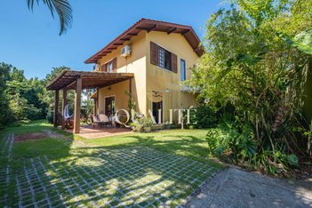 house em Rua Jardim Giselle, Cachoeira do Bom Jesus - Florianópolis - SC