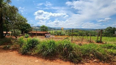 commercial_building em Rua Floriano Peixoto, Bela Vista - Piumhi - MG