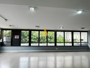 commercial_property em Rua Assis Bueno, Botafogo - Rio de Janeiro - RJ