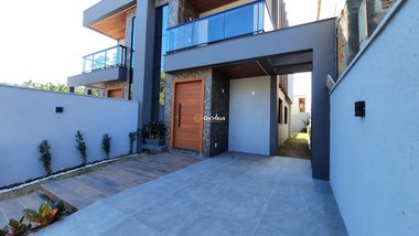 house em Juvenal Egydio Ramos, Pântano do Sul - Florianópolis - SC