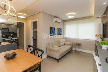 apartment em Rua Doutor Carlos Renato R. Fonseca, Jardim Sabará - Porto Alegre - RS