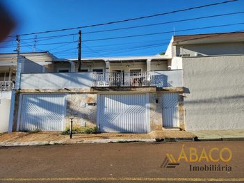 house em Rua Adolfo Catani, Jardim Macarenco - São Carlos - SP