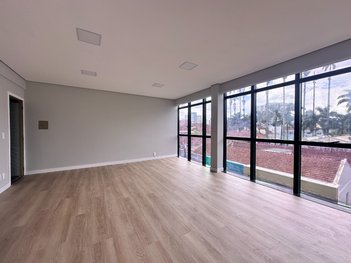 office em Rua Três de Maio, Centro - Joinville - SC