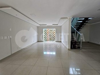 house em Rua Bernardo Cupertino, Martins - Uberlândia - MG