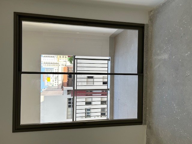 img0