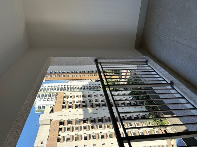 img2