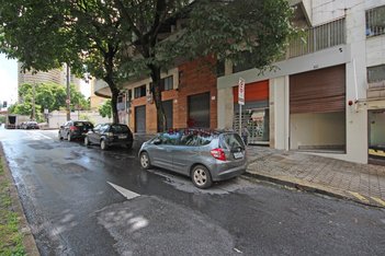 business em Brasil, Funcionários - Belo Horizonte - MG