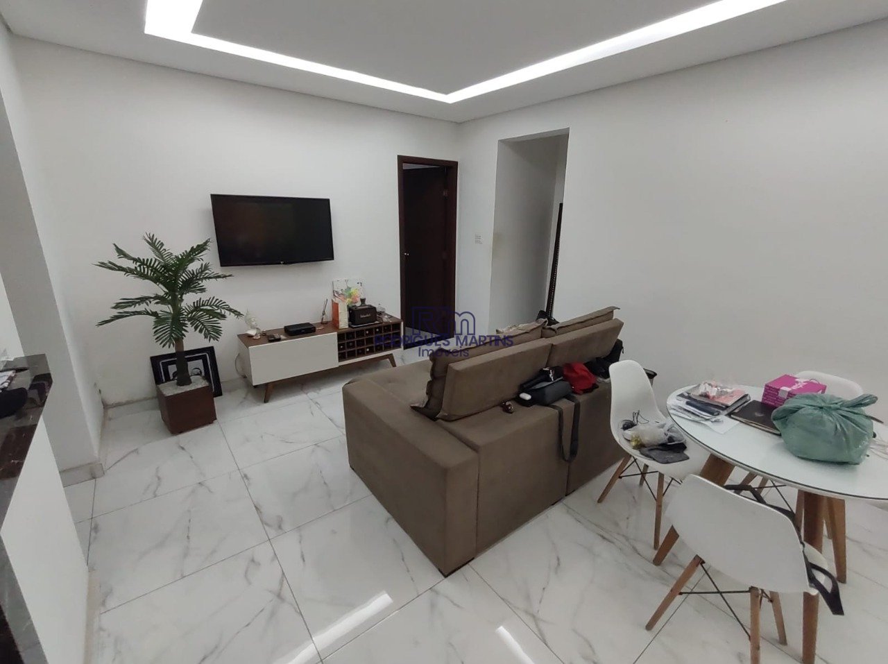 Casa com 4 quartos — Caiçaras, Belo Horizonte