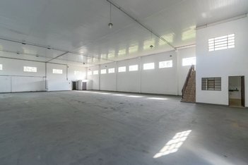 industrial em Rua Estanislau Woicik, Centro - Balsa Nova - PR