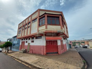 business em Paulo Campana, Jardim Carolina - Jaú - SP