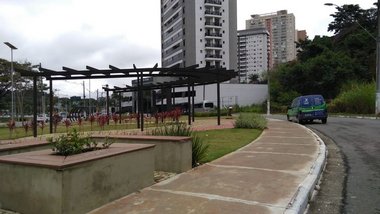 land_lot em Avenida Cândida Oliveira das Dores, Bethaville I - Barueri - SP