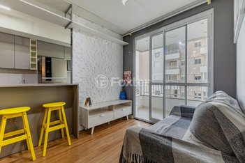 apartment em Rua Airton Ferreira da Silva, Farrapos - Porto Alegre - RS