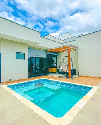 house em Avenida Carlos Pedroso da Silveira, Piracangaguá - Taubaté - SP
