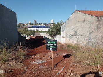 land_lot em Rua João Ruiz, Conjunto Residencial Itamaraty - Londrina - PR