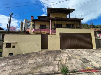 house em Capitão Artemin Karan, Santa Lúcia - Caxias do Sul - RS