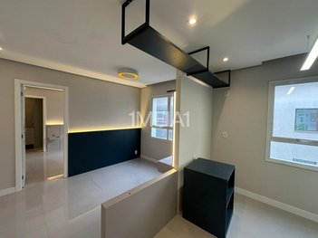 apartment em Avenida João Wallig, Passo da Areia - Porto Alegre - RS