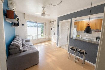 apartment em Rua Doutor Affonso Sanmartin, Jardim do Salso - Porto Alegre - RS