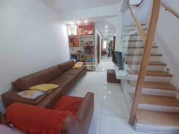 house em Avenida Régulus, Jardim Riacho das Pedras - Contagem - MG