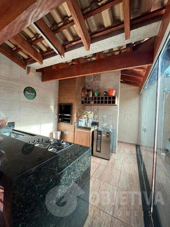 house em Rua Virgílio Carrijo, Minas Gerais - Uberlândia - MG